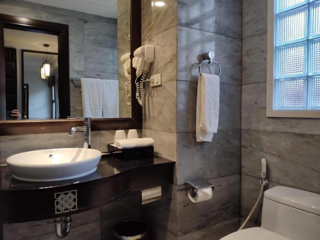 Church Boutique Hotel Hang Trong Hanoj Exteriér fotografie